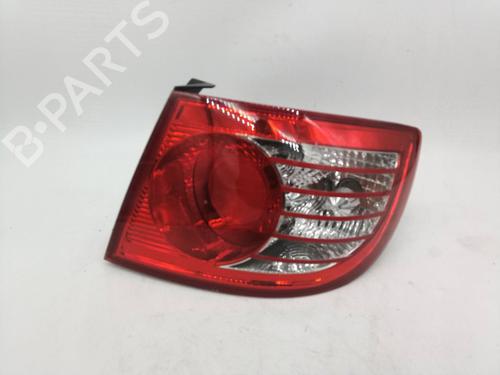 Used Right taillight HYUNDAI ELANTRA III Saloon (XD) [2000-2007]  16582049