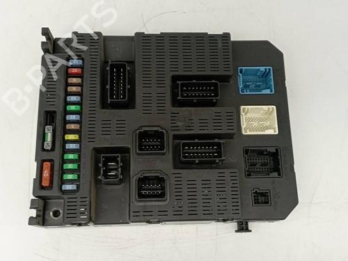 Used Fuse box CITROËN C4 I (LC_) [2004-2014]  15836250