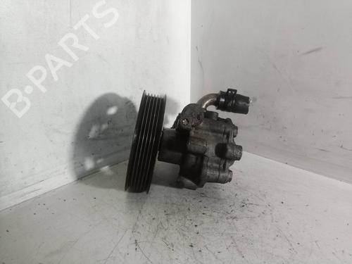 Used Steering pump VW GOLF IV (1J1) 1.4 16V (75 hp) 12212887