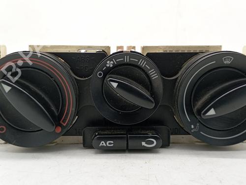 AC Styreenhet / Manøvreringsenhet SEAT TOLEDO II (1M2) [1998-2006]  17200582