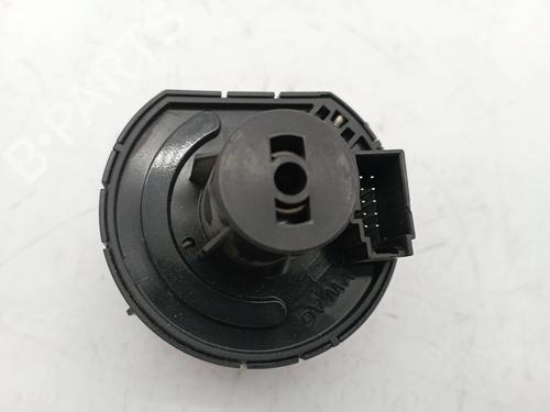 Headlight switch VW POLO V (6R1, 6C1) 1.2 TSI | BP13466875I24 