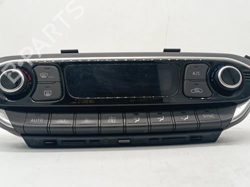 Used Climate control HYUNDAI i30 (PDE, PD, PDEN) 1.6 CRDi (110 hp) 17217304