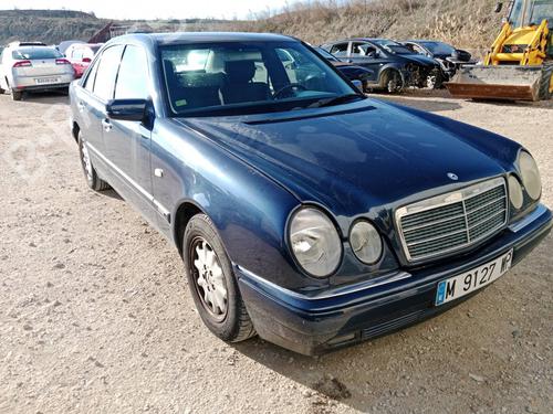 Gearbox MERCEDES-BENZ E-CLASS (W210) E 200 (210.035) | BP30121244M3