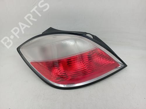 Feu arrière gauche Feu arrière gauche OPEL ASTRA H (A04) 1.7 CDTI (L48) (100 hp) 34340041 34340041