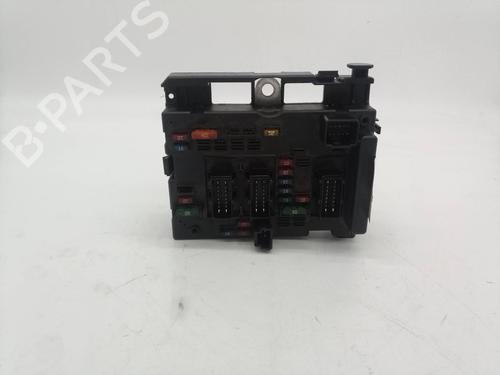 Used Fuse box PEUGEOT 406 (8B) 2.0 HDI 110 (109 hp) 11281311