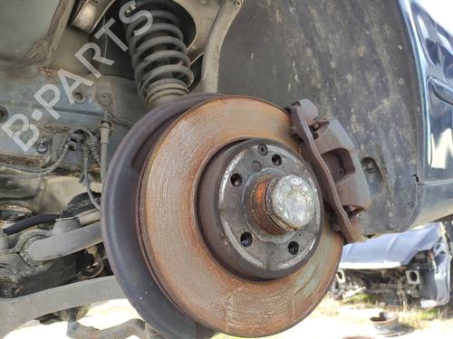 Used Left front steering knuckle MERCEDES-BENZ E-CLASS (W211) E 270 CDI (211.016) (177 hp) 12212704