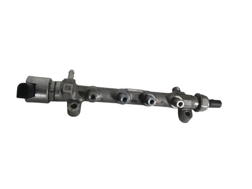 Rail D'Injecteurs SEAT TOLEDO IV (KG3) 1.6 TDI (115 hp) 32979140