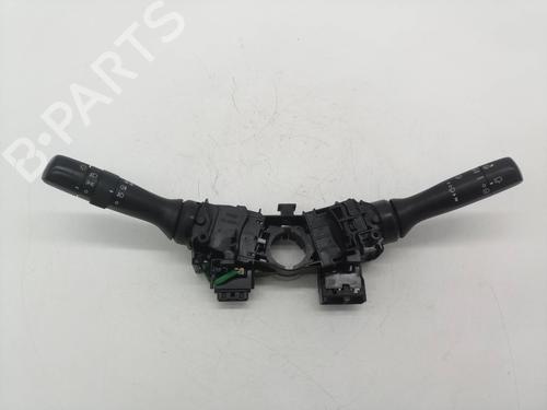 Used Switch TOYOTA YARIS (_P13_) [2010-2020]  13811515
