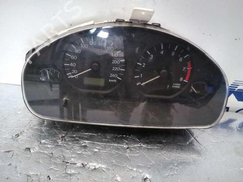 Used Instrument cluster MITSUBISHI CARISMA (DA_) [1995-2006]  1255271