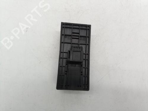 Left front window switch AUDI Q3 (8UB, 8UG) 2.0 TDI | BP32397461I27