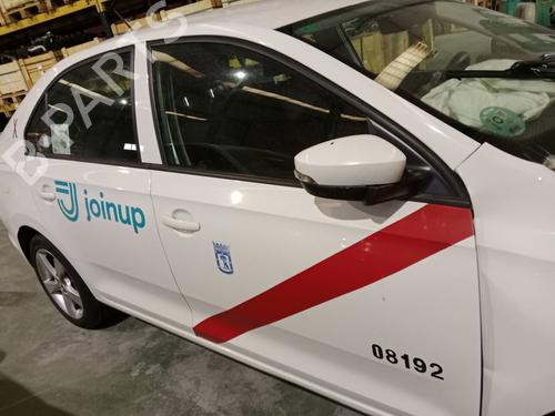 Used Right front door SKODA RAPID (NH3, NK3, NK6) 1.6 TDI (115 hp) 22329446