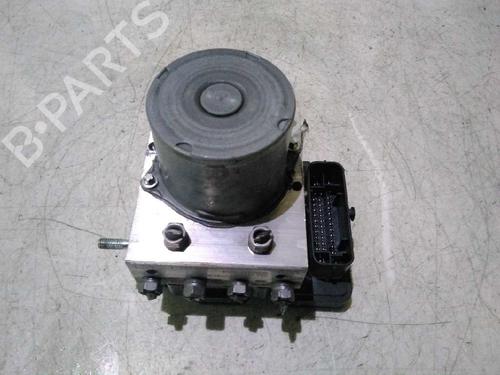 Used ABS pump MERCEDES-BENZ CITAN MPV (W415) 109 CDI (415.703) (90 hp) 4805420