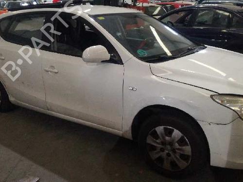 Fuse box HYUNDAI i30 (FD)  | BP5325709E1 