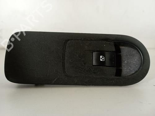 Used Right front window switch Right front window switch RENAULT SCÉNIC II (JM0/1_) [2003-2010] 33759474 33759474
