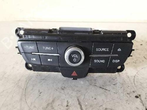 Used Radio Radio 2545591 2545591
