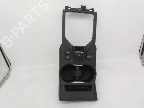 mittelkonsole-subaru-xv-gt-16-i-awd-gt3-2017-11682880 main image