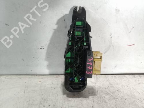 Left front window switch JAGUAR S-TYPE II (X200) 2.7 D | BP7838468I27 