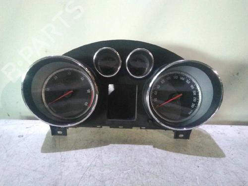 Used Instrument cluster OPEL INSIGNIA A (G09) [2008-2017]  4728493