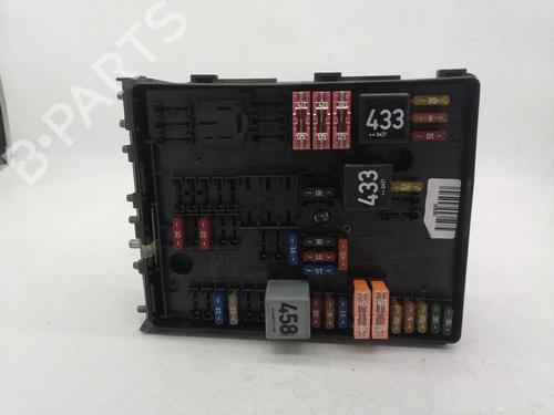 Used Fuse box AUDI A3 (8P1) 1.6 FSI (115 hp) 30328546