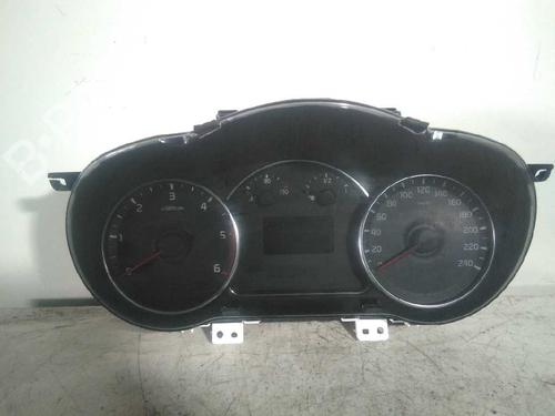 Used Instrument cluster KIA CARENS IV 1.7 CRDi (116 hp) 5647771
