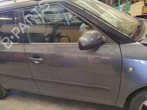 Used Right front door SKODA FABIA II Combi (545) 1.4 TDI (80 hp) 13918038