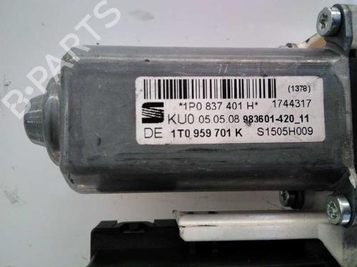 Left front window motor SEAT LEON (1P1)  | BP2974764E21 