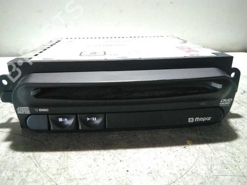 Used Radio CHRYSLER VOYAGER IV (RG, RS) [1999-2008]  5945659