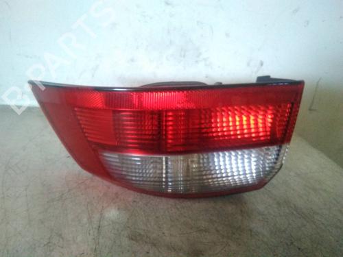 Used Right taillight RENAULT LAGUNA II (BG0/1_) [2001-2007]  6297453
