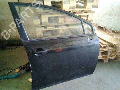Right front door TOYOTA COROLLA Verso (ZER_, ZZE12_, R1_) 2.0 D-4D (CUR10_, CUR10R) | BP5823749C3 