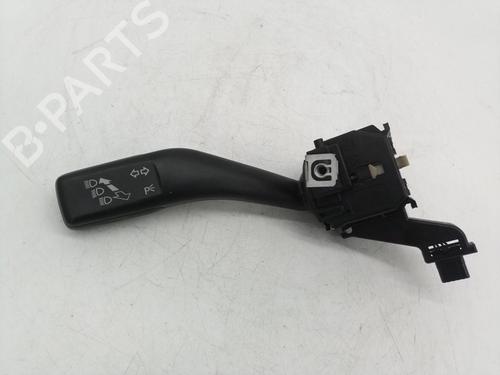 Used Headlight switch SEAT LEON (1P1) [2005-2013]  26282499