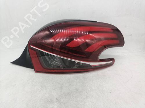 Used Right taillight Right taillight 39074097 39074097