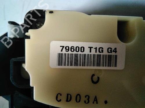 Climate control HONDA CR-V III (RE_) 2.0 i-VTEC (RE5, RE1) | BP4073678I5 