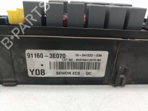 Fuse box KIA SORENTO I (JC) | BP28974153E1