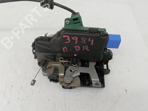 Used Front right lock VW POLO (9N_, 9A_) 1.4 TDI (75 hp) 16581857