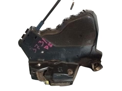 Used Front left lock TOYOTA COROLLA Verso (ZER_, ZZE12_, R1_) [2004-2009]  29239053