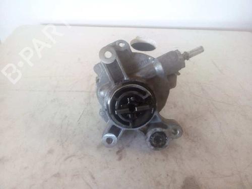Used Vacuum pump PEUGEOT 407 (6D_) 2.0 HDi 135 (6DRHRH, 6DRHRE, 6DRHRG, 6DRHRJ) (136 hp) 3189835