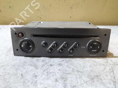 Bilradio RENAULT SCÉNIC II (JM0/1_) [2003-2010]  2657633