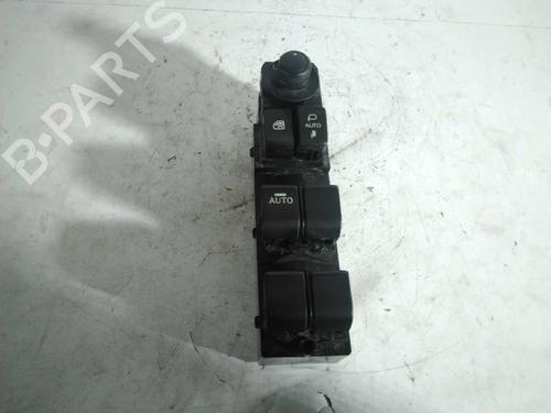 Used Left front window switch MAZDA CX-3 (DK) 2.0 SKYACTIV-G (DK5W, DK6W) (120 hp) 5412753