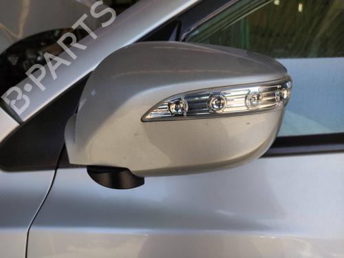 Used Left mirror HYUNDAI ix35 (LM, EL, ELH) [2009-2016]  12606945
