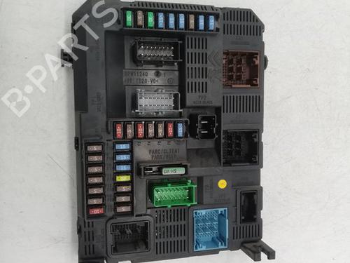 Used Fuse box PEUGEOT 208 I (CA_, CC_) [2012-2021]  29746840