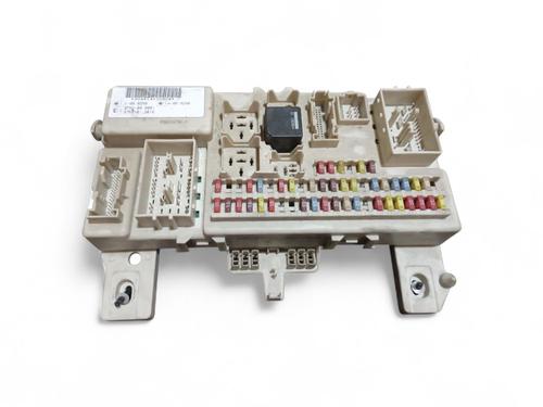 Used Fuse box FORD FOCUS C-MAX (DM2) [2003-2007]  32348714