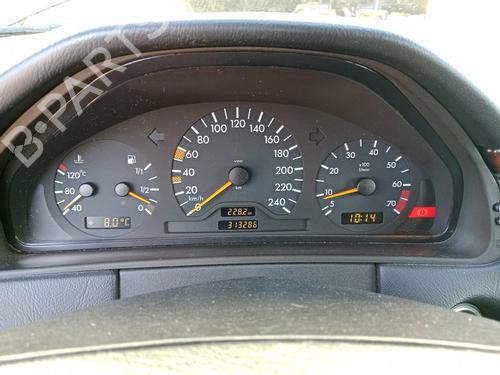 Gearbox MERCEDES-BENZ E-CLASS (W210) E 200 (210.035) | BP30121244M3