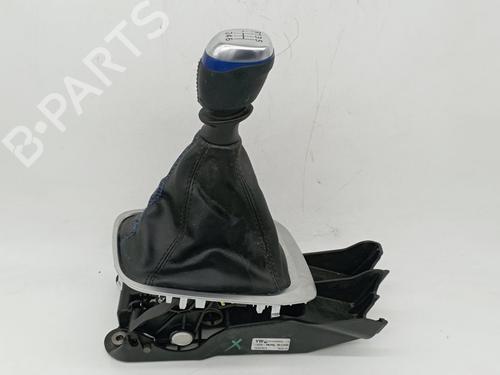 Used Gear lever RENAULT MEGANE IV Grandtour (K9A/M/N_) 1.5 dCi 110 (110 hp) 17222117