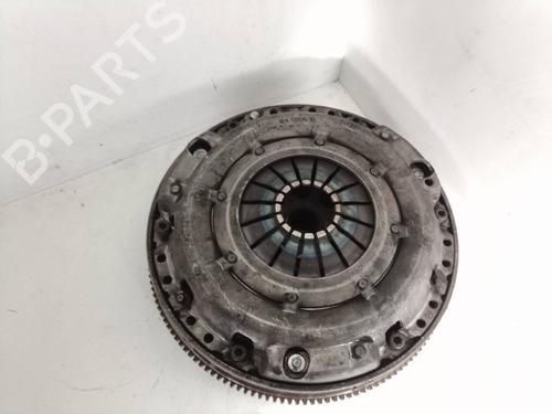 Used Flywheel MERCEDES-BENZ VITO Bus (W638) 112 CDI 2.2 (638.194) (122 hp) 14303651