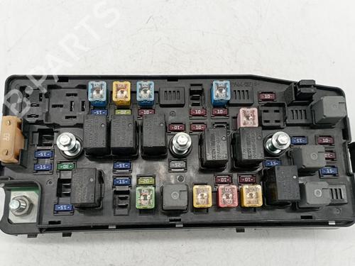Sikringsdåse OPEL ANTARA A (L07) [2006-2017]  29374634