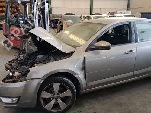 Pièces Détachées Usagées SKODA OCTAVIA III (5E3, NL3, NR3)  2.0 TDI  4633638