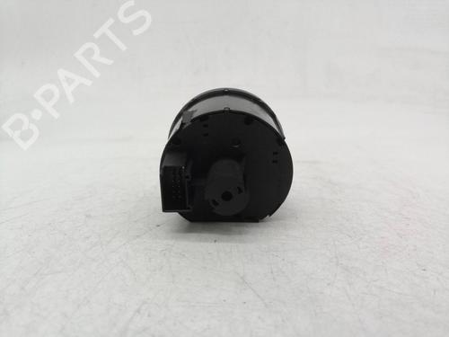 Headlight switch VW PASSAT B6 Variant (3C5) 2.0 TDI | BP31858578I24