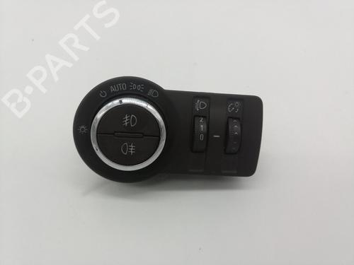 Used Headlight switch OPEL INSIGNIA A Sports Tourer (G09) 2.0 CDTI (35) (160 hp) 19634866