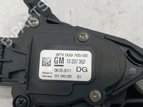 Pedal OPEL INSIGNIA A (G09)  | BP18264212I4 