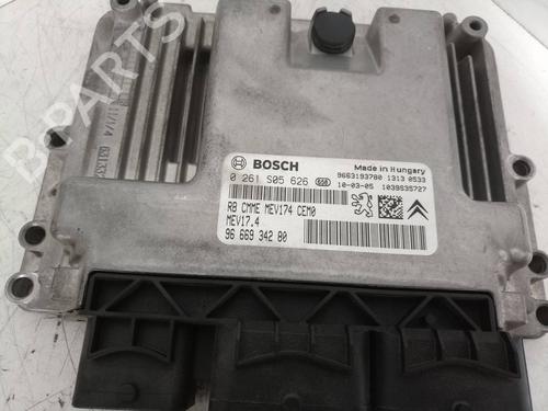 Engine control unit (ECU) CITROËN C4 Picasso I MPV (UD_)  | BP15522966M57 